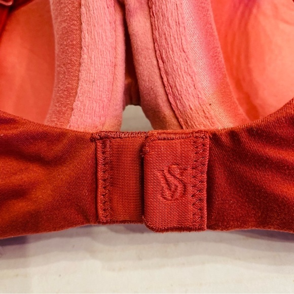 32D Victoria Secret Body By Victoria Lined Demi Bra Raspberry Lace Overlay - Picture 10 of 15